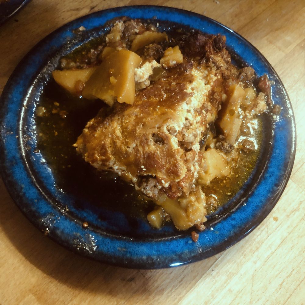 Teller mit Moussaka