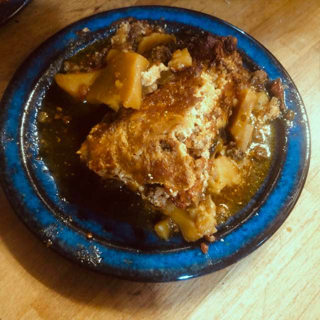 Teller mit Moussaka